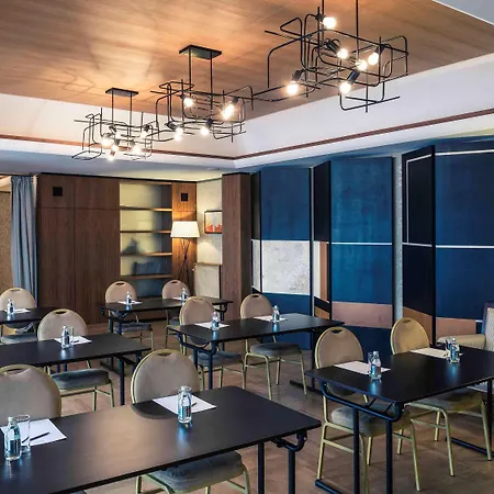 Mercure Excelsior Hotel 4*