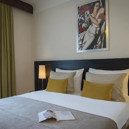 Hotel Mercure Excelsior 4*